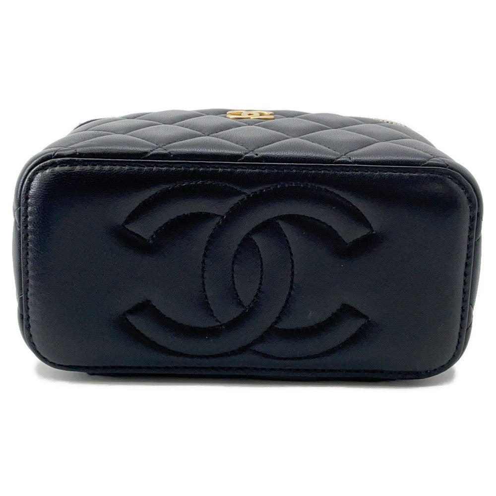 CHANEL Matelasse Top Handle Chain Vanity Bag BlackAP2199 Lambskin