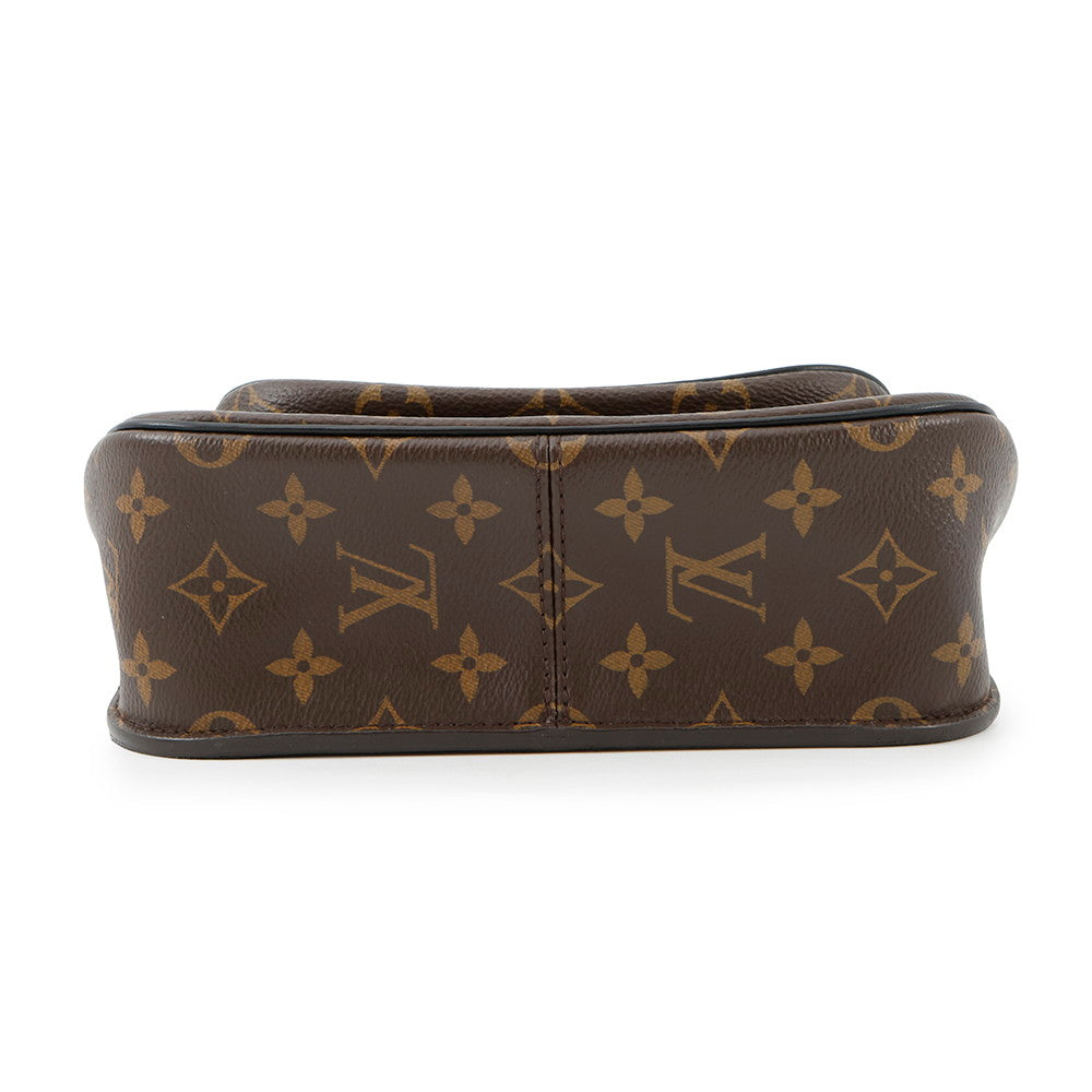 LOUIS VUITTON Passy RedM45592 Monogram