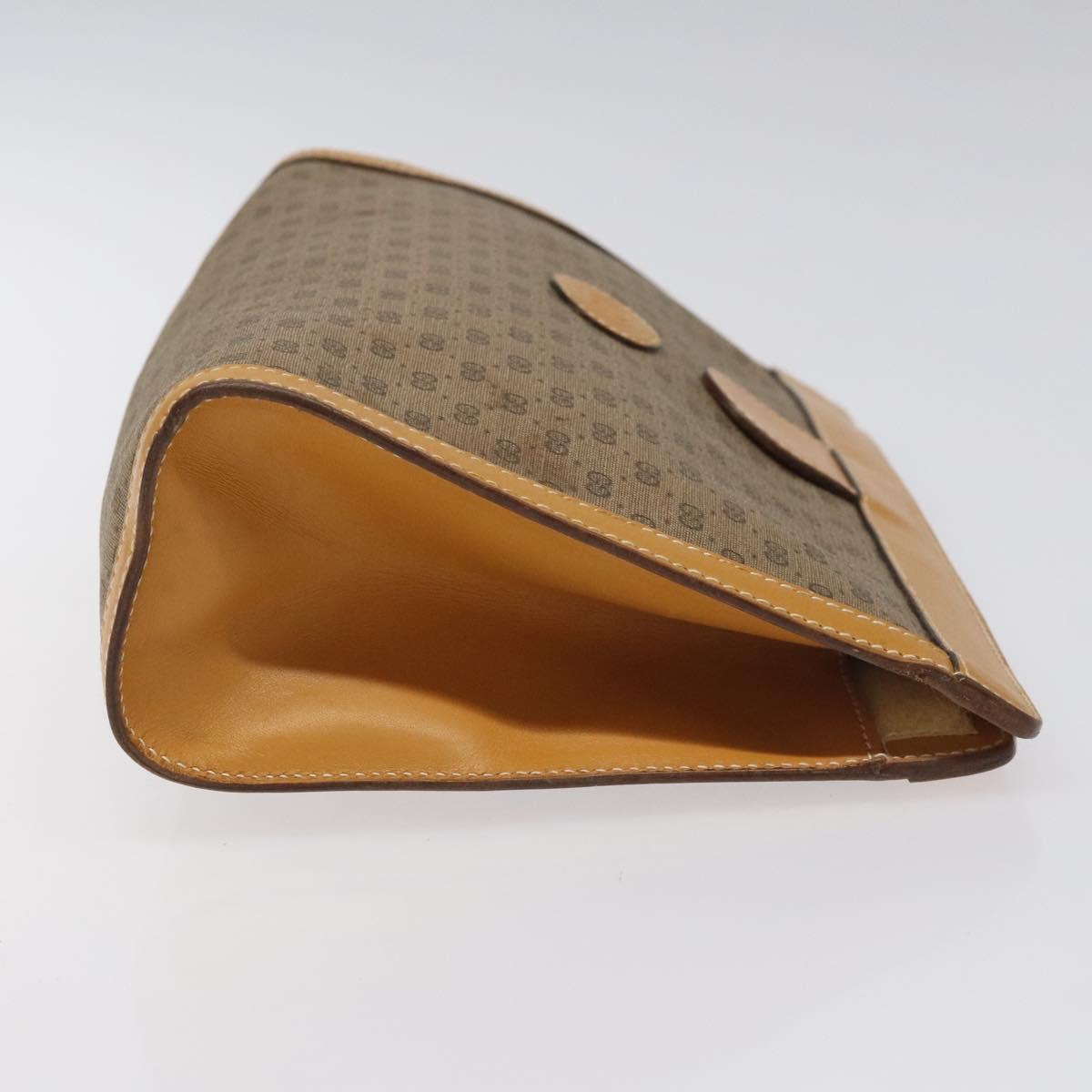 Gucci Micro Small Gg Canvas Beige Canvas Clutch Bag