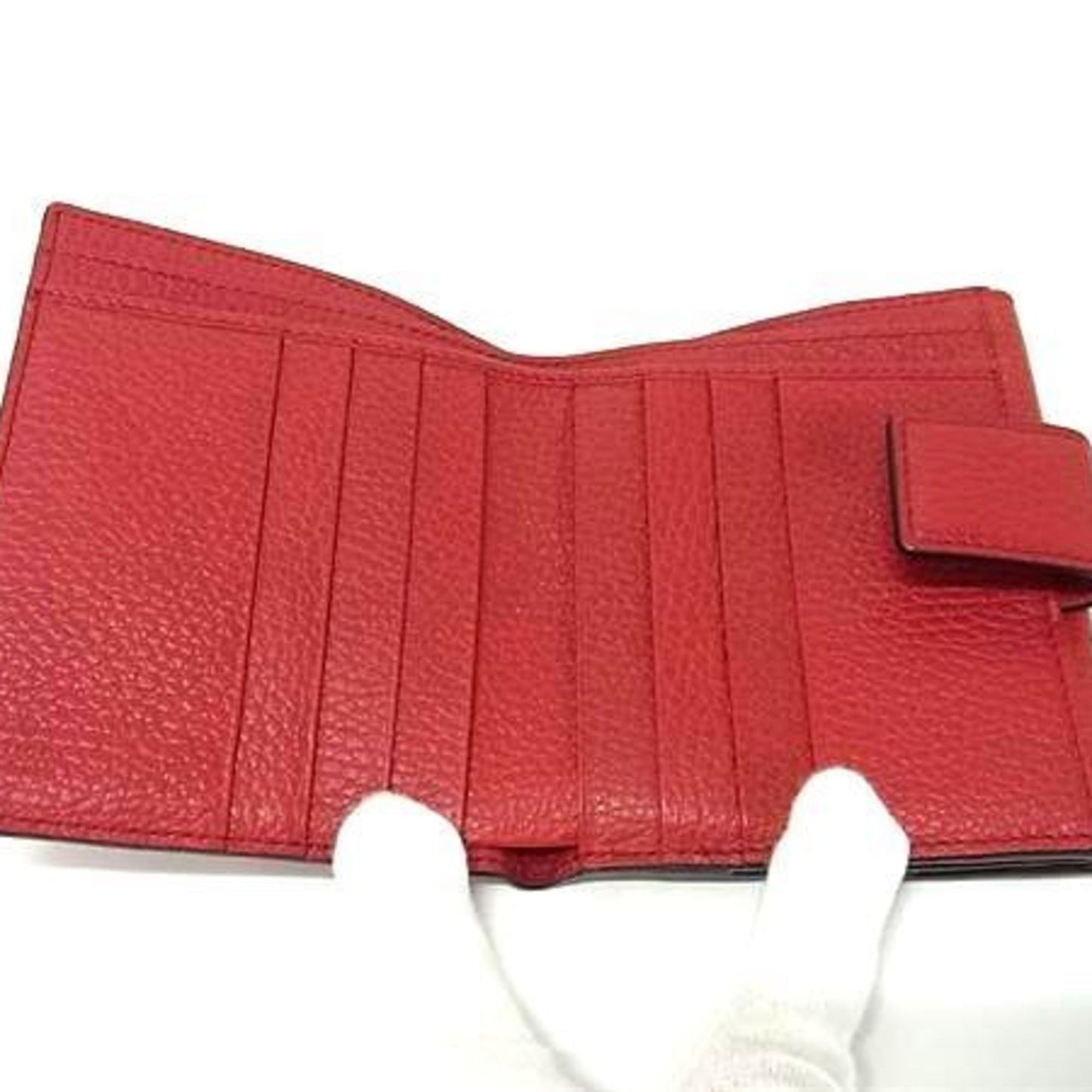 Gucci Red Color Leather Wallet (Bi-Fold)