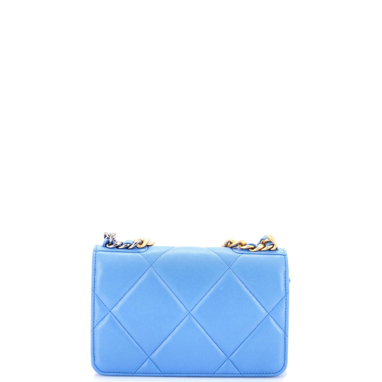 19 Wallet on Chain Quilted Lambskin