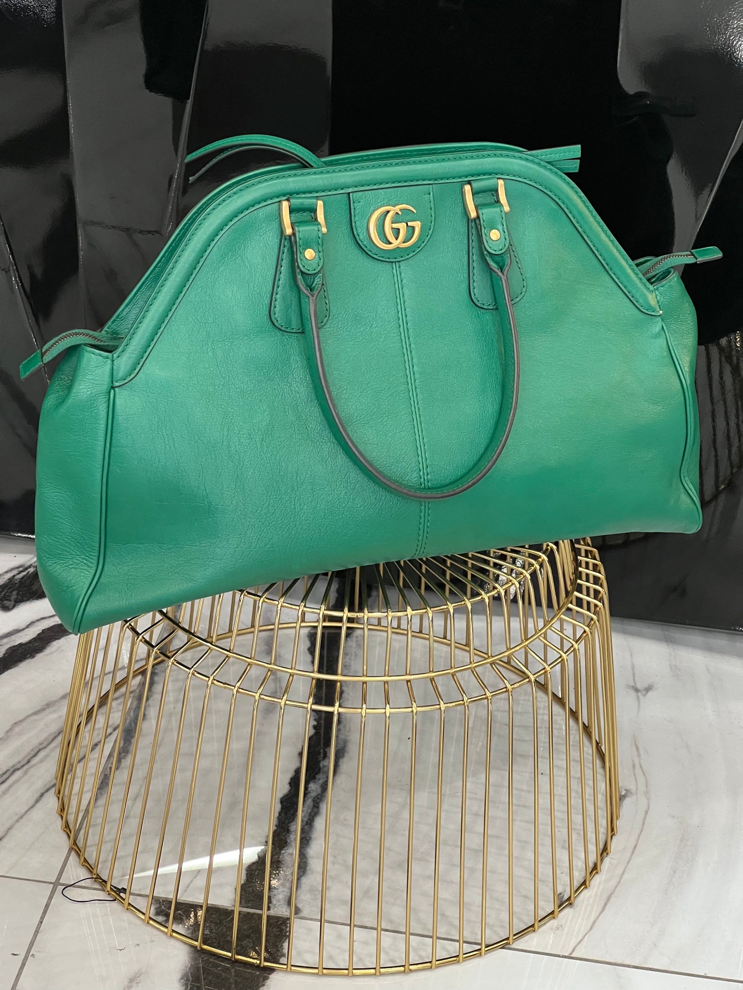 GUCCI LARGE RE BELLE LEATHER DOME BAG