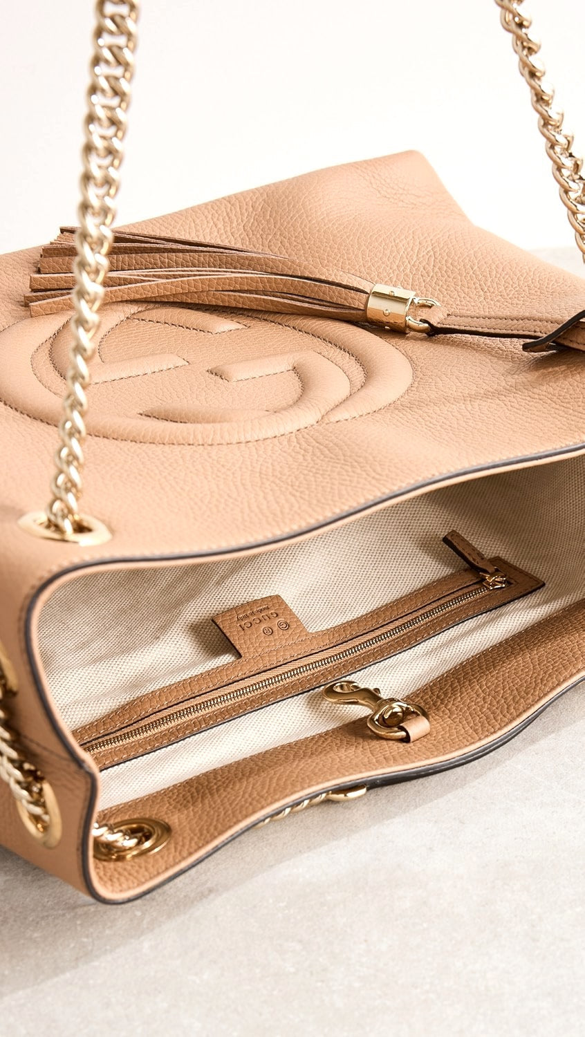 GUCCI PEBBLED CALFSKIN LEATHER MEDIUM SOHO CHAIN BAG