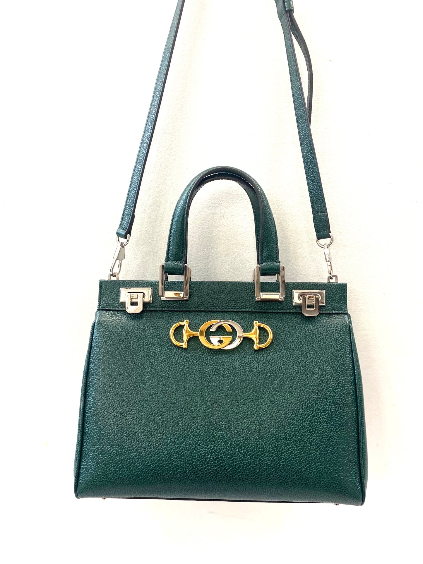 GUCCI PEBBLED CALFSKIN LEATHER ZUMI TOP HANDLE BAG