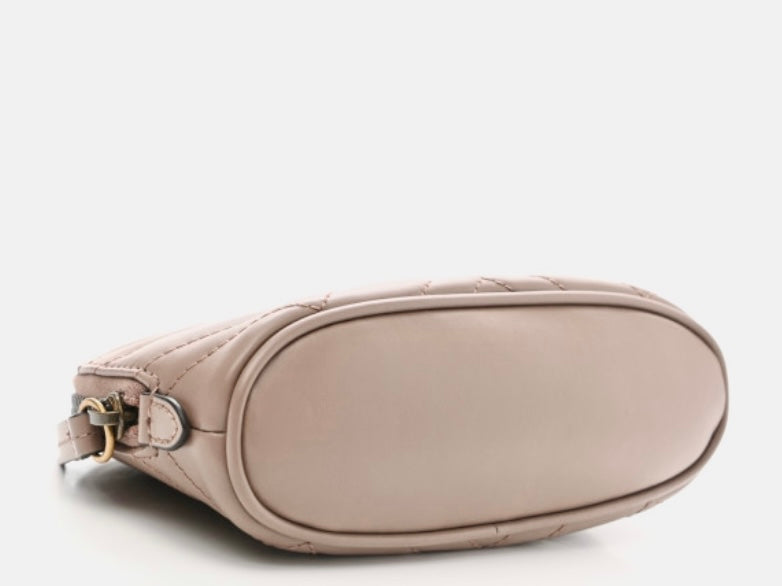 GUCCI MATELASSE GG MARMONT COSMETIC CASE