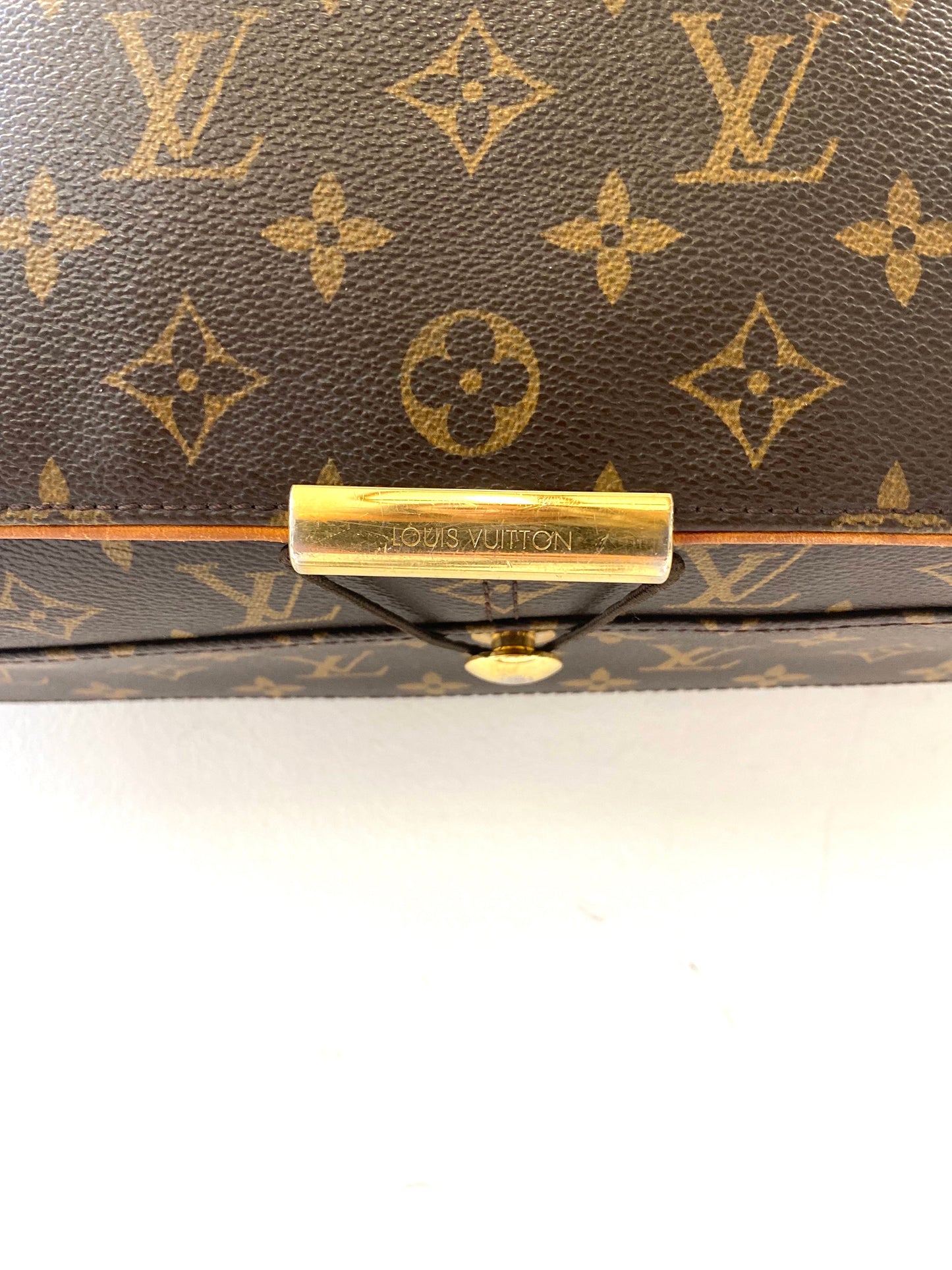 LOUIS VUITTON MONOGRAM ABBESSES MESSENGER BAG