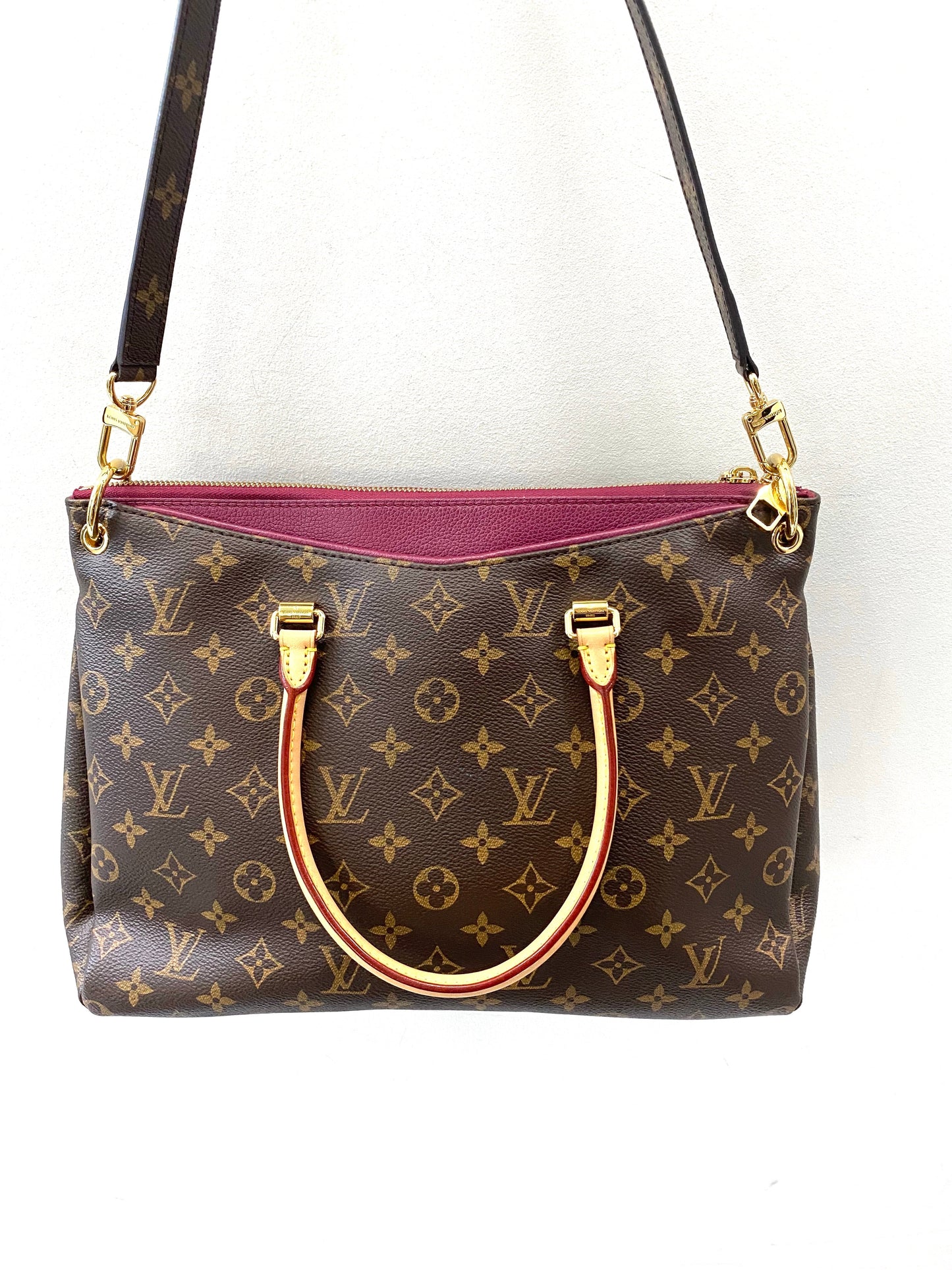 LOUIS VUITTON MONOGRAM PALLAS DAHLIA SHOULDER BAG