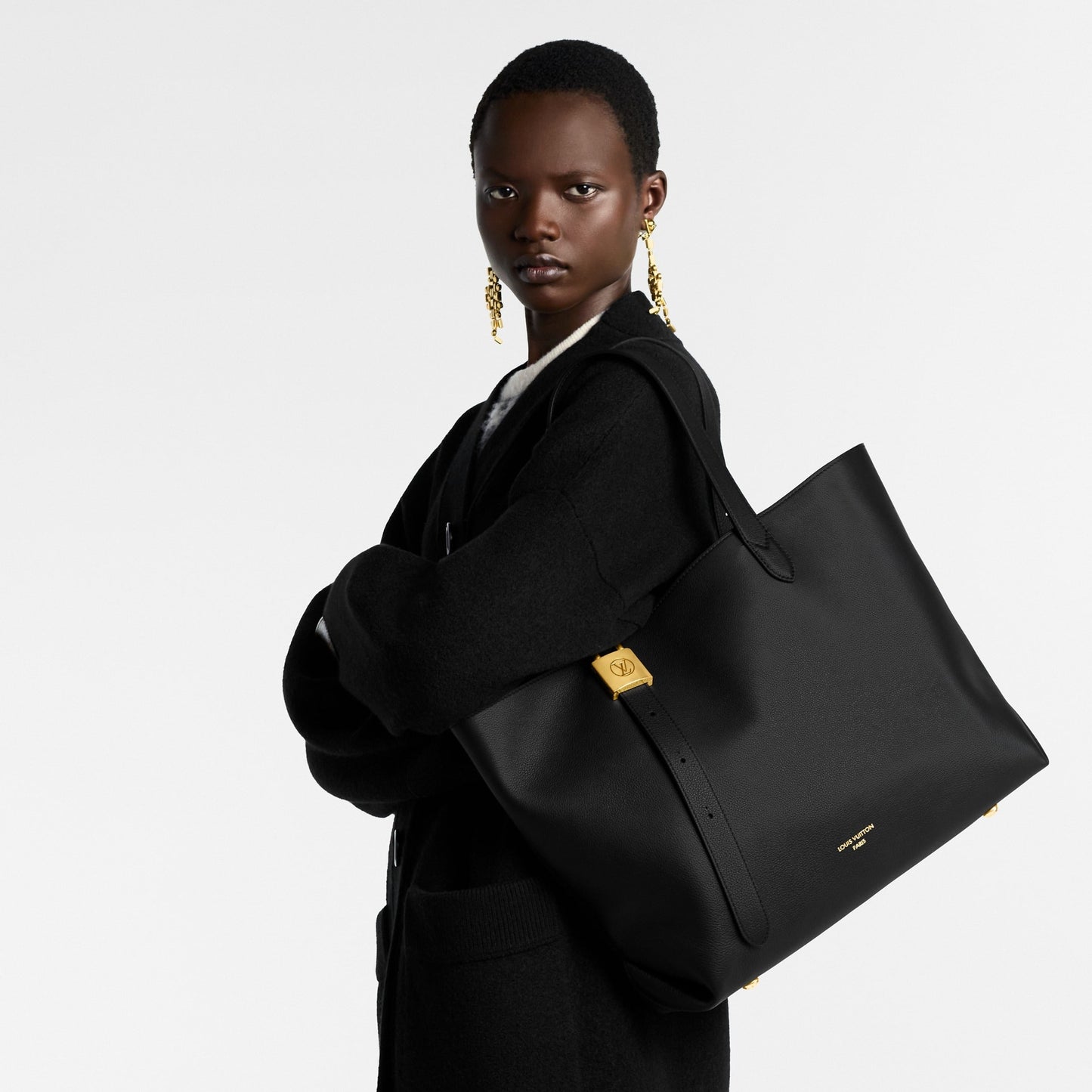 Louis Vuitton Low Key Cabas MM Bag Black For Women 18.5in/47cm M25341