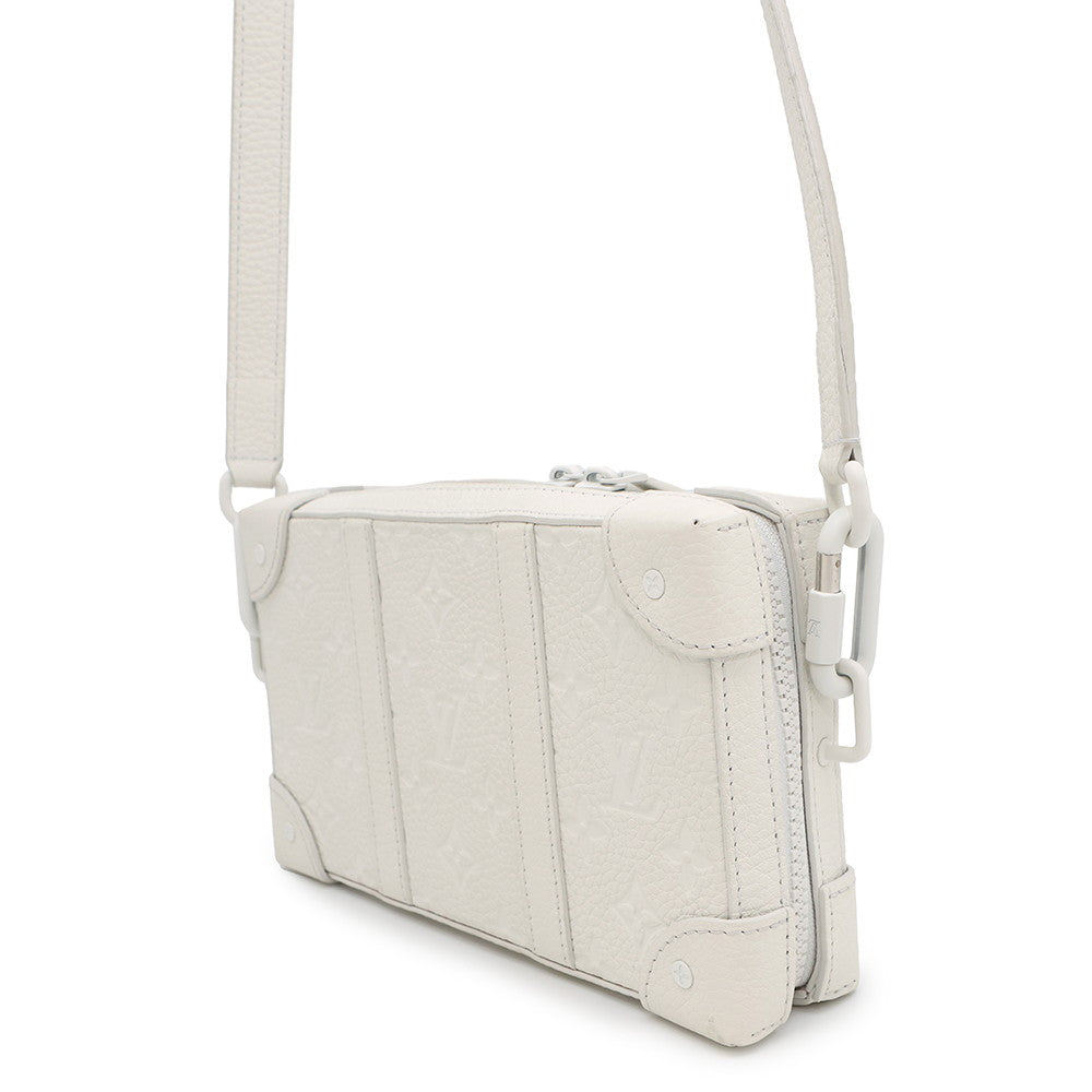 LOUIS VUITTON Soft Trunk / Wallet WhiteM80146 Monogram・Taurillon LV Friend