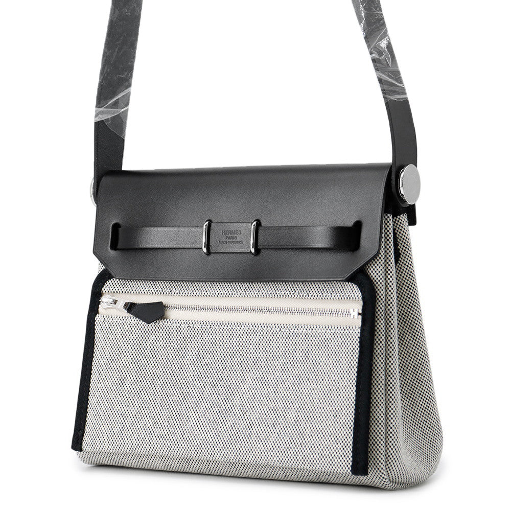 HERMES Herbag zip Ecru/Black Toile Military Vache Hunter Leather Size Mini