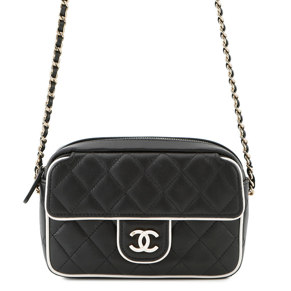 CHANEL Matelasse ChainClutch Bag Black/WhiteAP4516 Lambskin