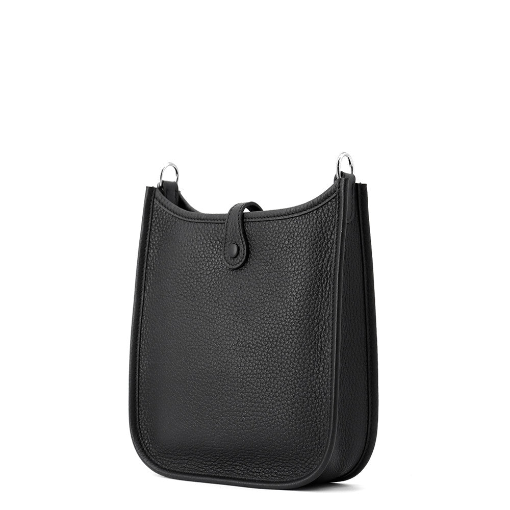 HERMES Evelyne Black Taurillon Clemence Size TPM