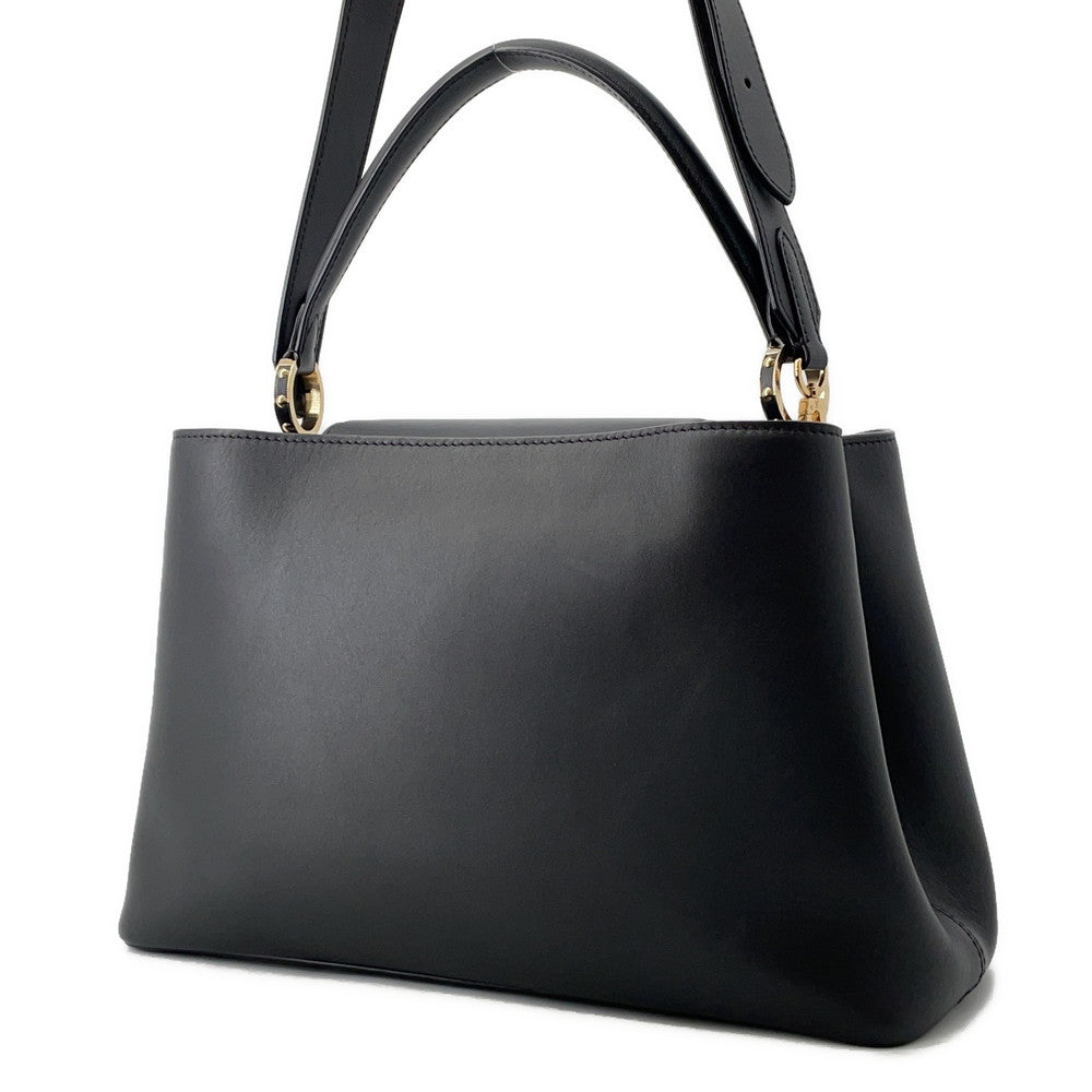 LOUIS VUITTON Capucines Souple BlackM24607 SmoothTaurillon Leather Size GM