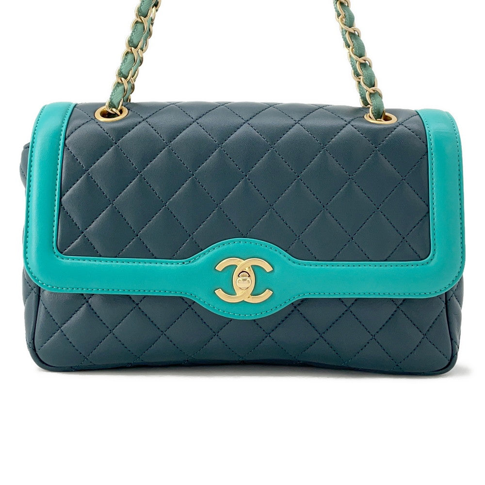 CHANEL Matelasse ChainShoulder Bag Green Lambskin