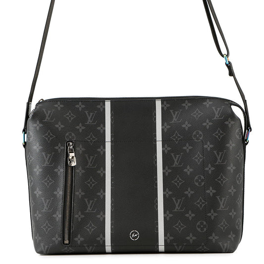 LOUIS VUITTON Apollo messenger NoirM43411 Monogram Eclipse Size MM