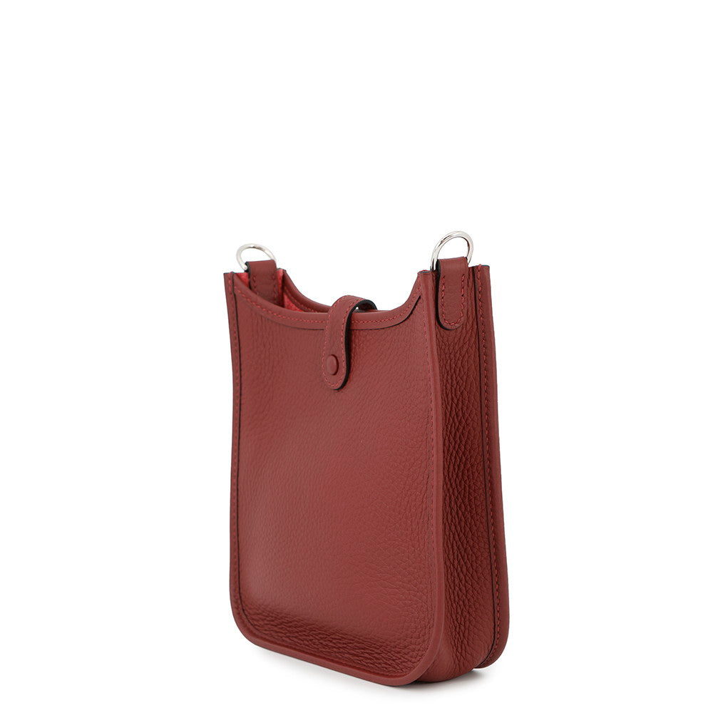 HERMES Evelyne Long Rouge H Taurillon Clemence Size TPM