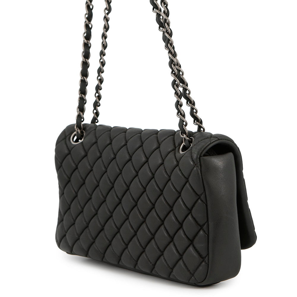 CHANEL Matelasse Single Flap WChainShoulder Black Sparkle Leather