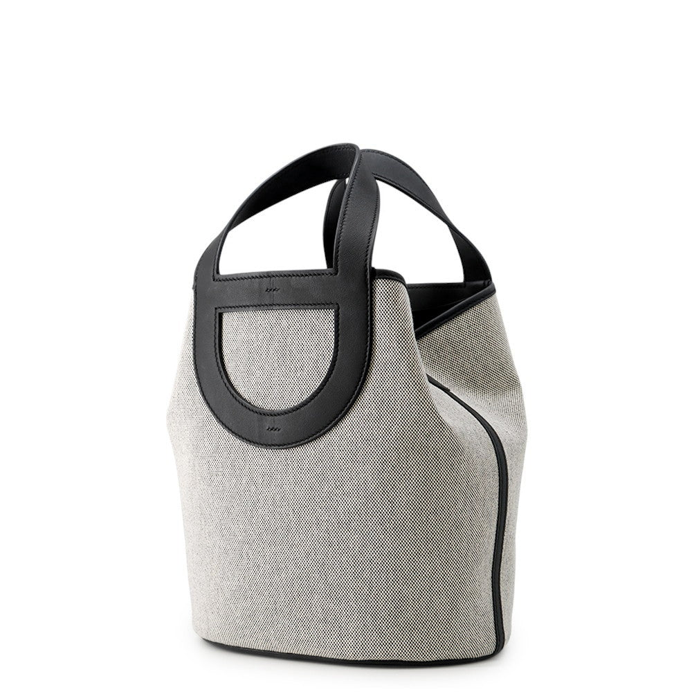 HERMES In the loop Ecru/Black Toile H Swift Leather Size 23