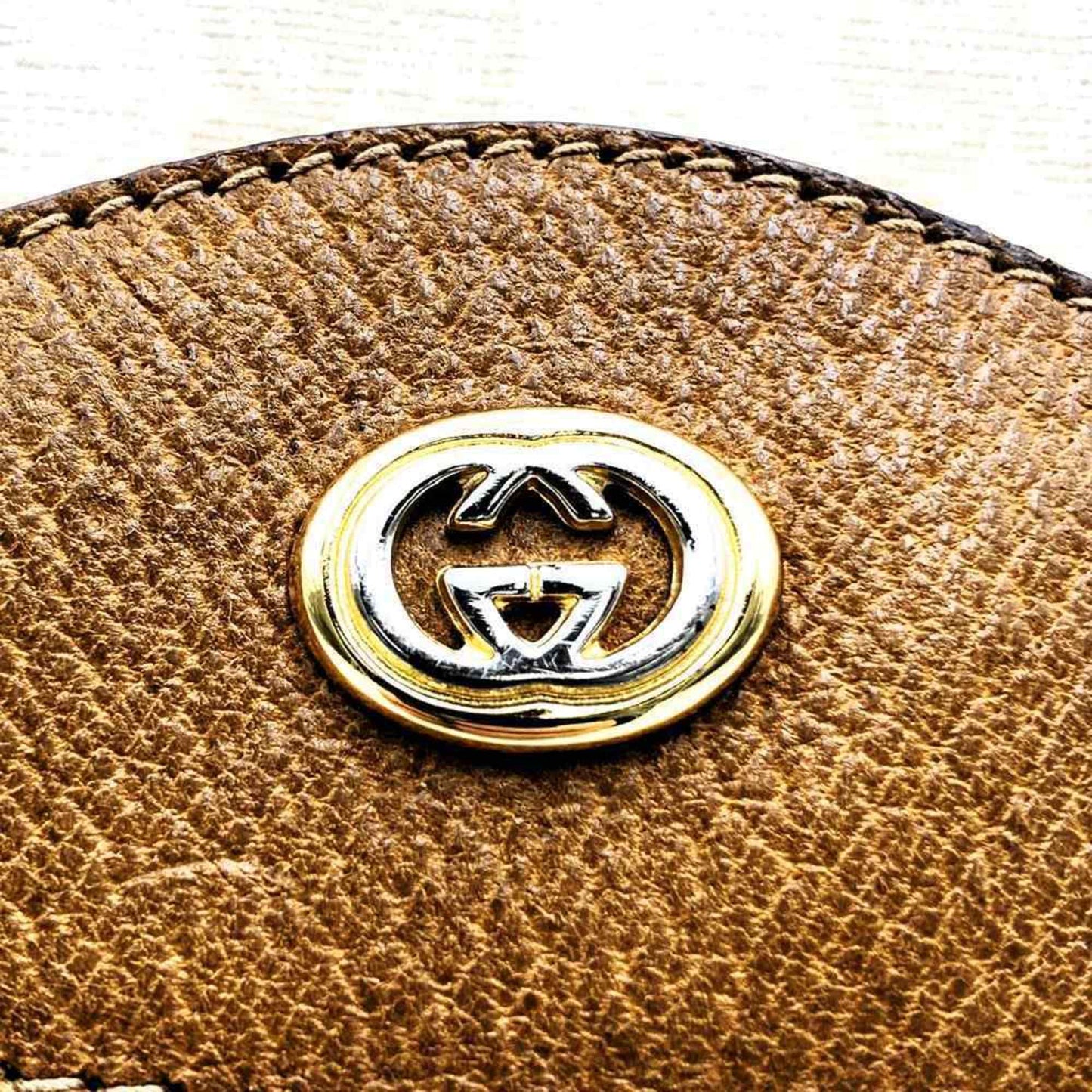 Gucci Beige Gg Supreme Canvas Leather Clutch Bag