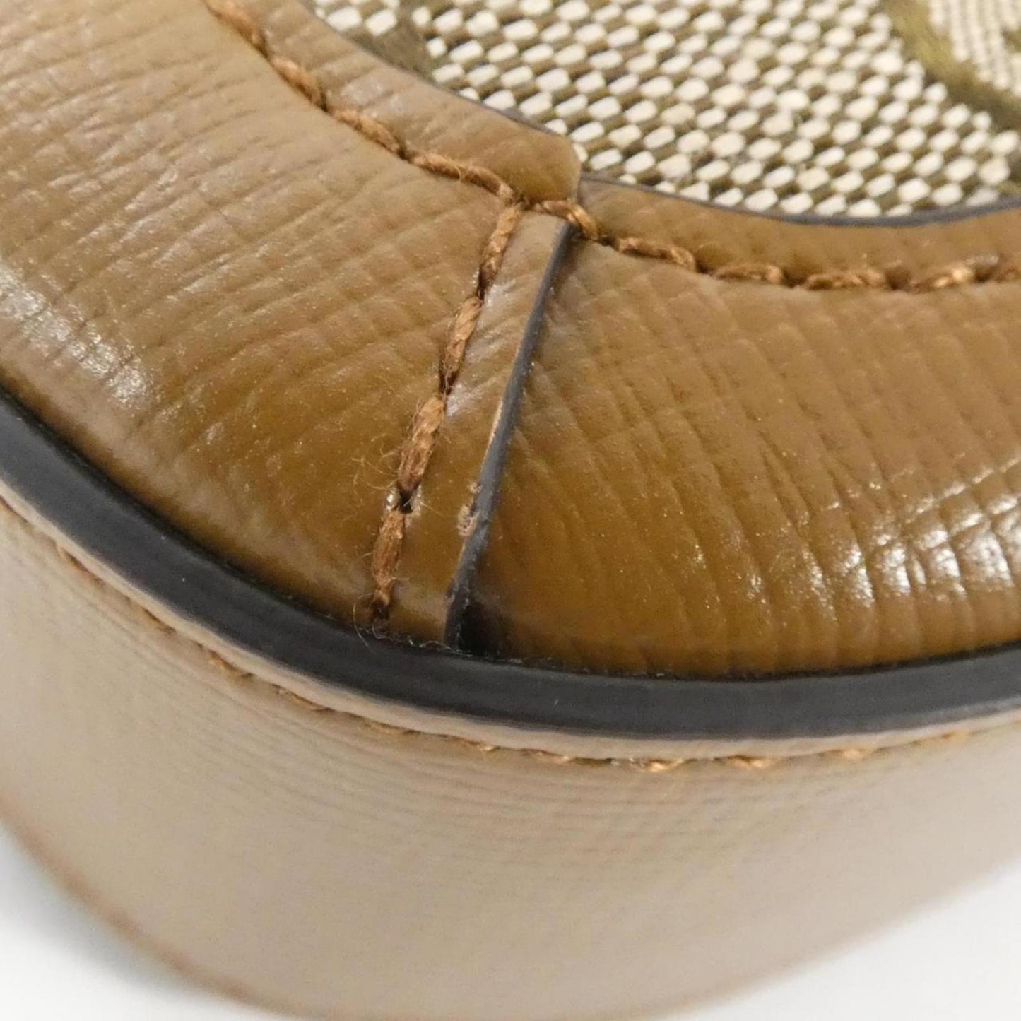 Gucci Beige Gg Canvas Shoulder Bag