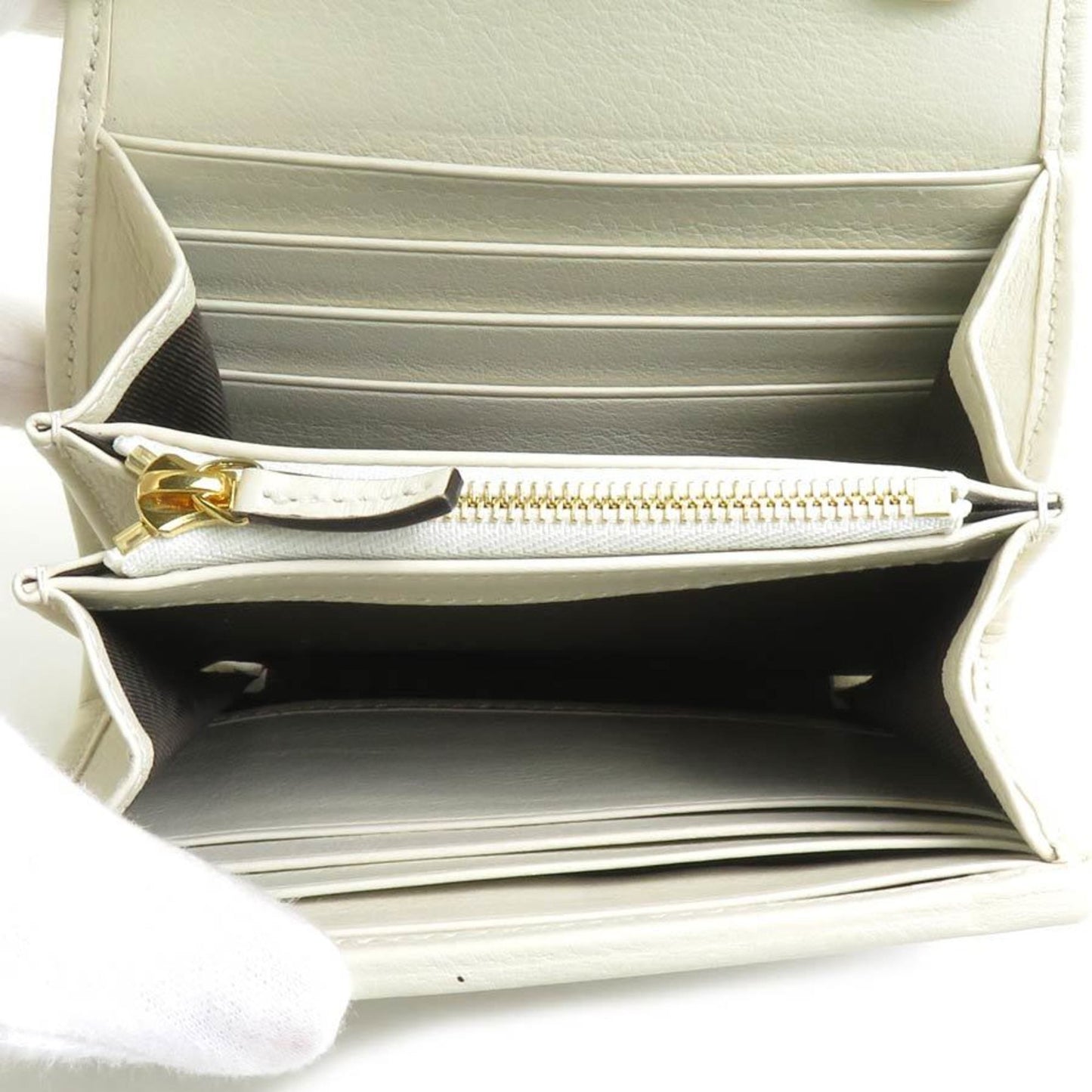 Gucci Ivory Leather Chain/Shoulder Wallet