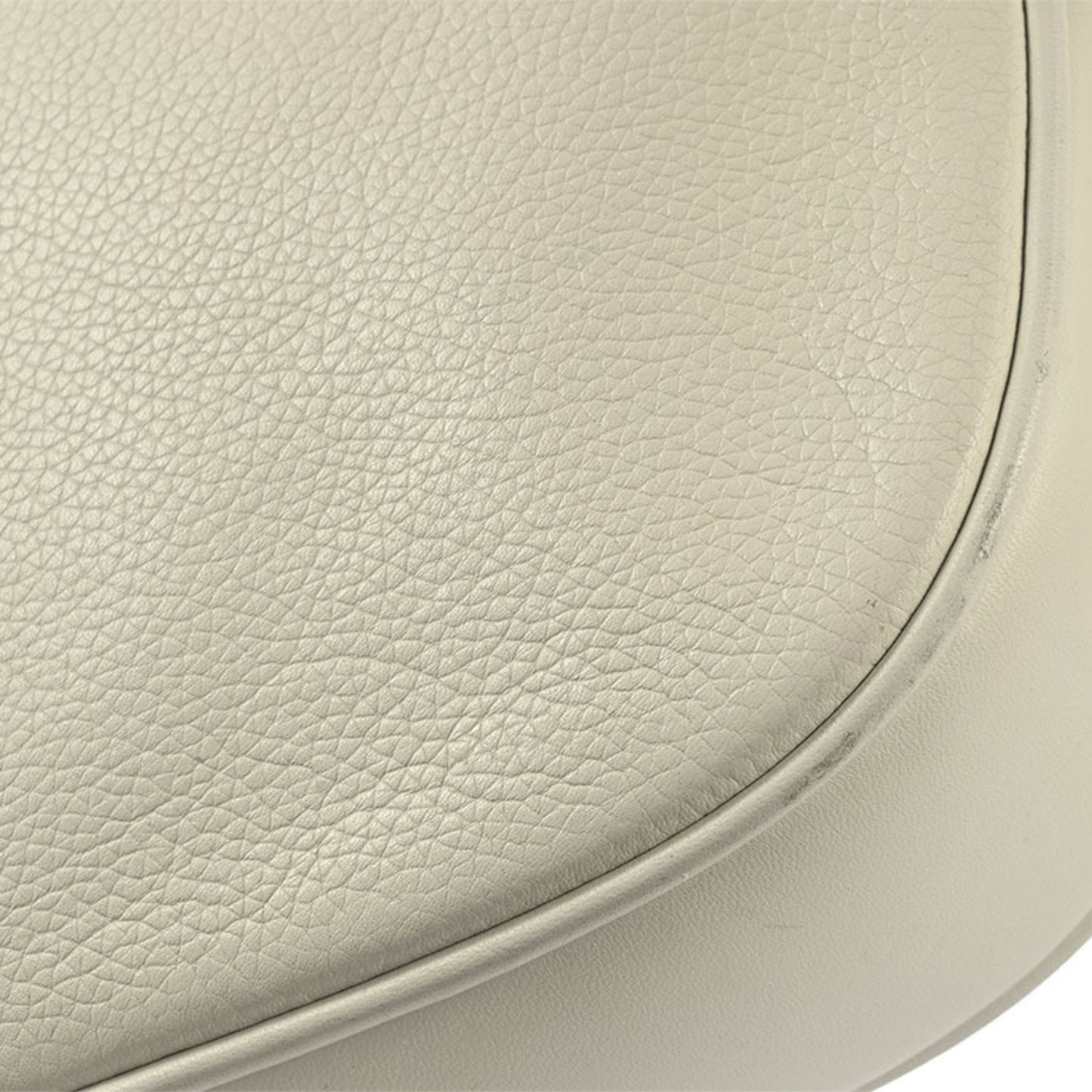 Gucci White Leather Pochette Shoulder Bag