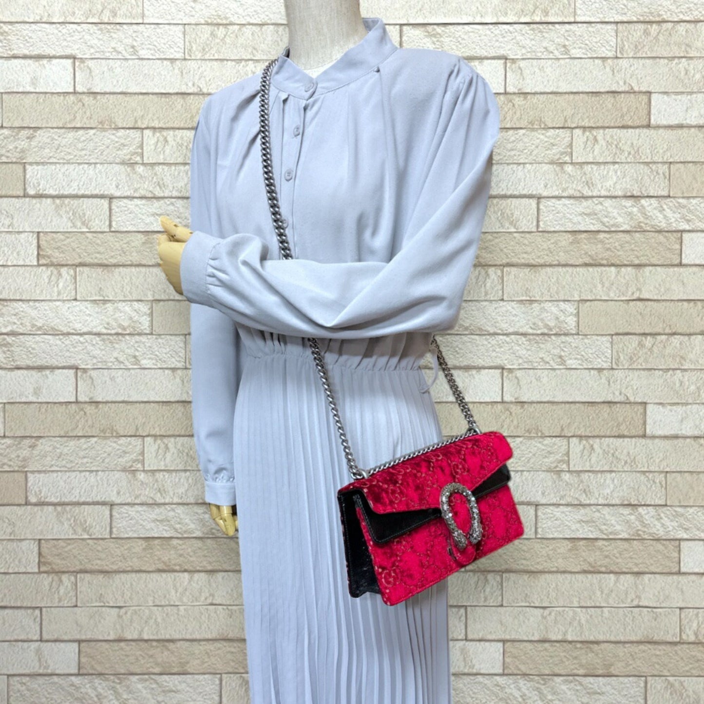 Gucci Black Red Color Velvet Leather Shoulder Bag