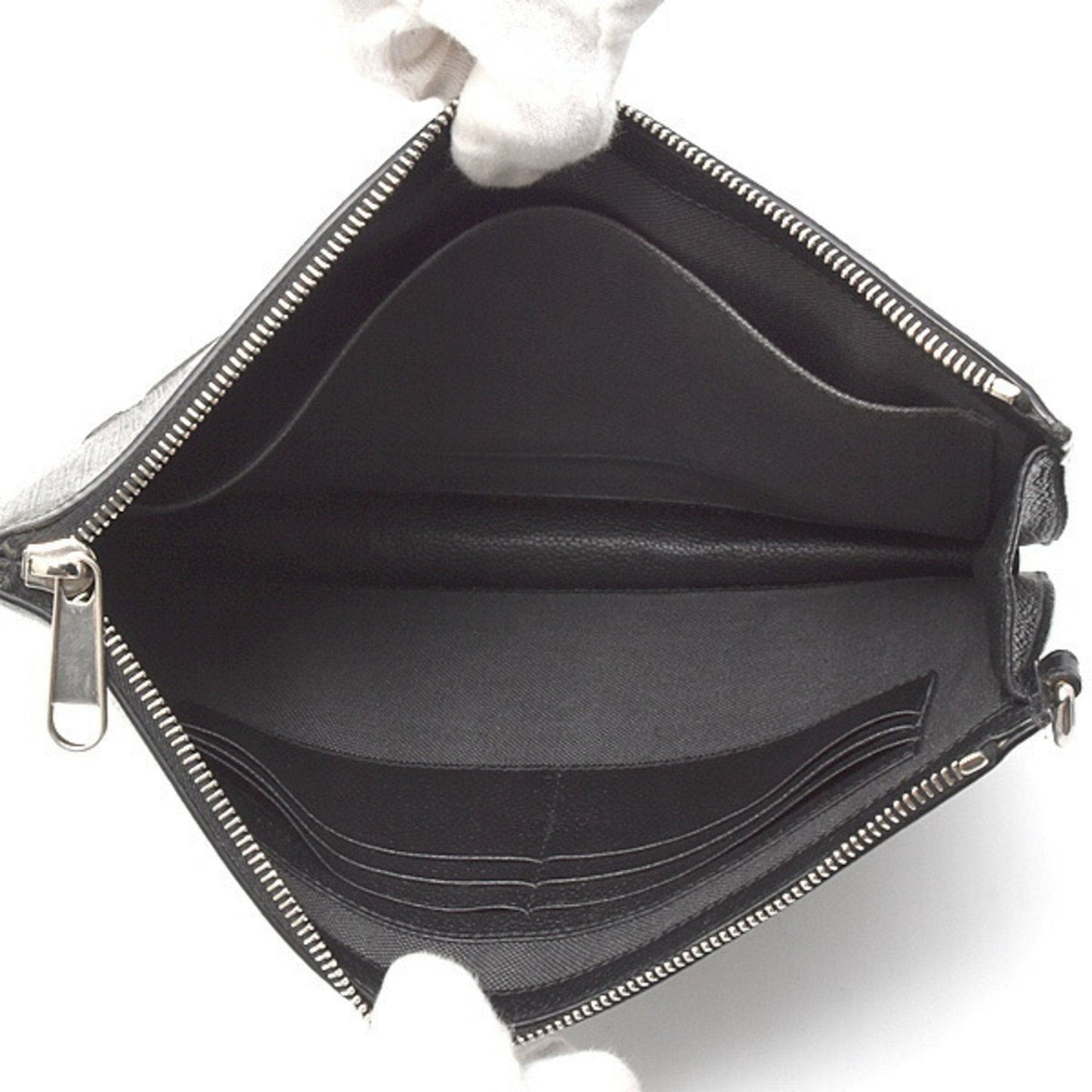 Gucci Gray Gg Supreme Clutch Bag