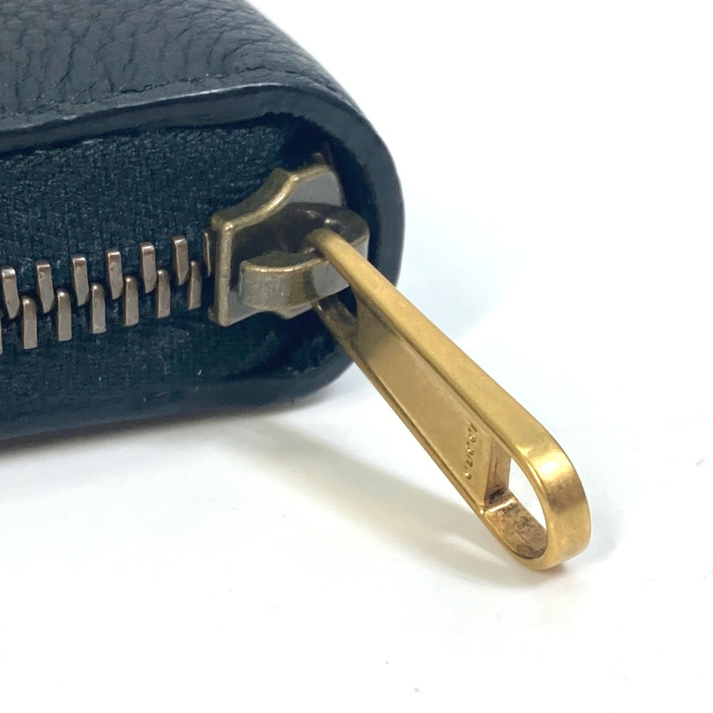 Gucci Black Leather Long Wallet (Bi-Fold)