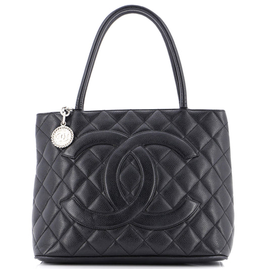 Medallion Tote Quilted Caviar