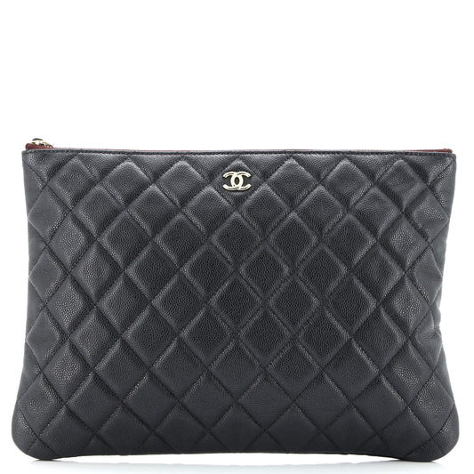 O Case Clutch Quilted Caviar Medium