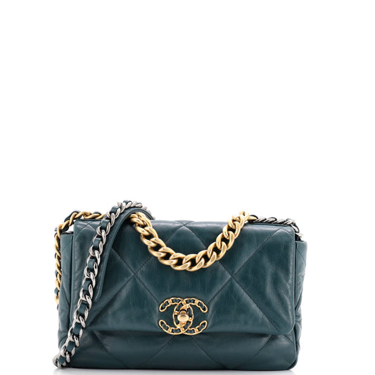 19 Flap Bag Quilted Leather Medium