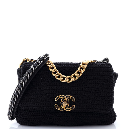 19 Flap Bag Crochet Medium