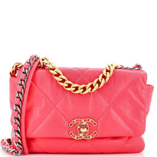 19 Flap Bag Quilted Leather Medium