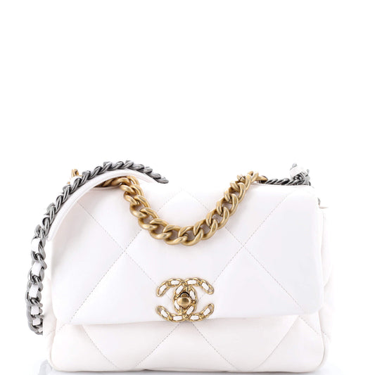 19 Flap Bag Quilted Leather Medium