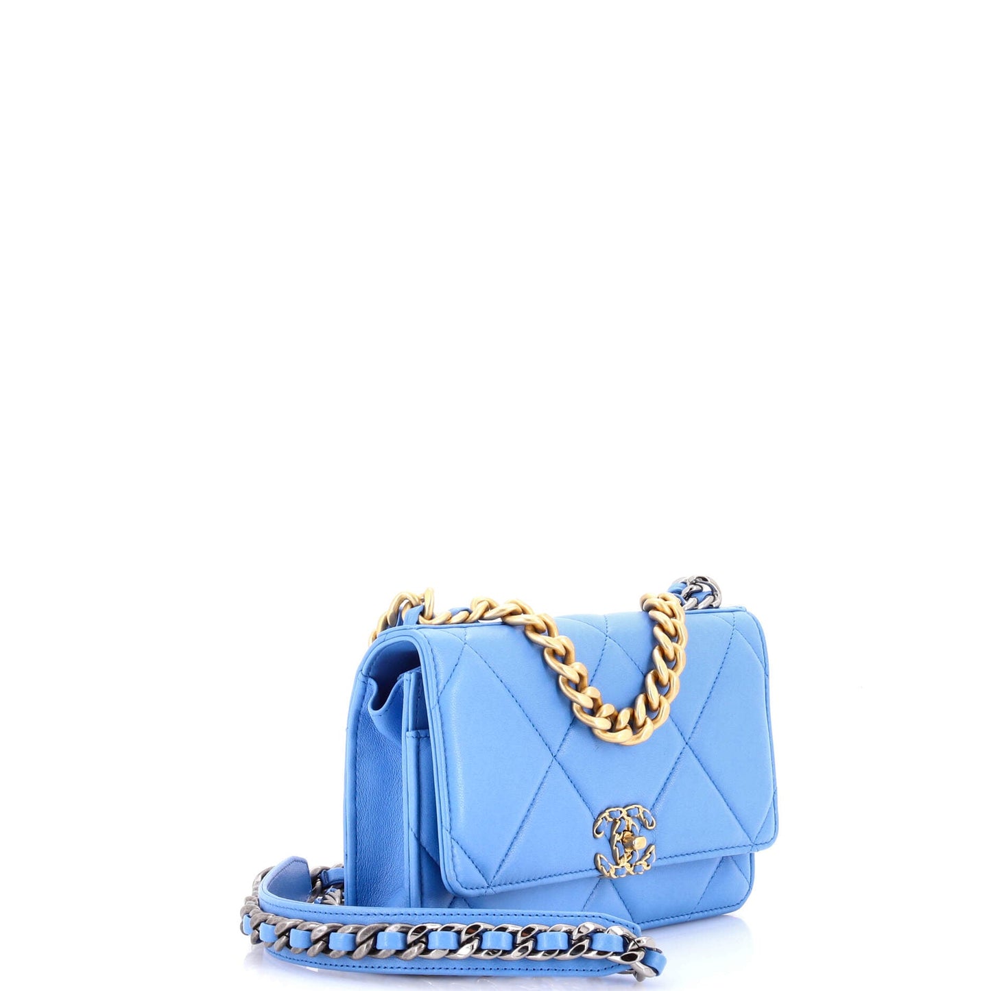 19 Wallet on Chain Quilted Lambskin