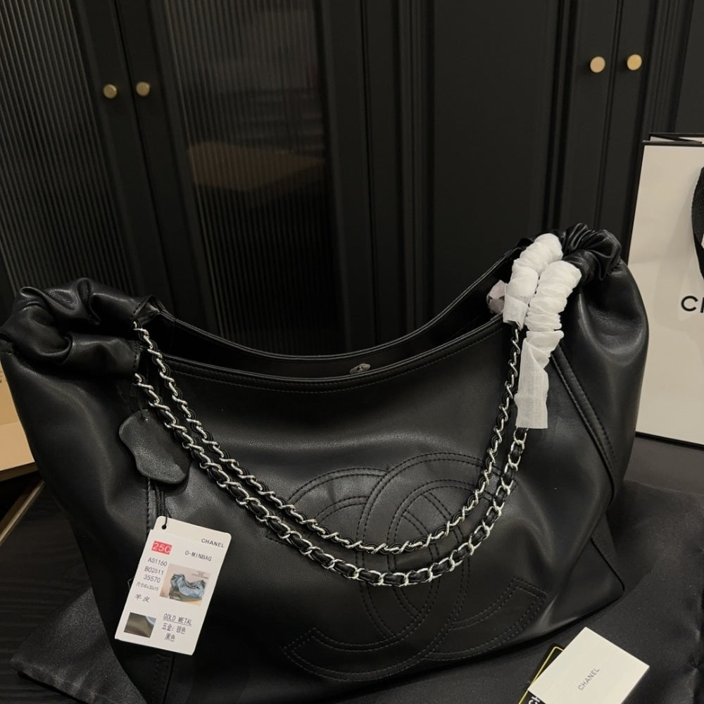 CHANEL TIMELESS CHAIN TOTE BLACK
