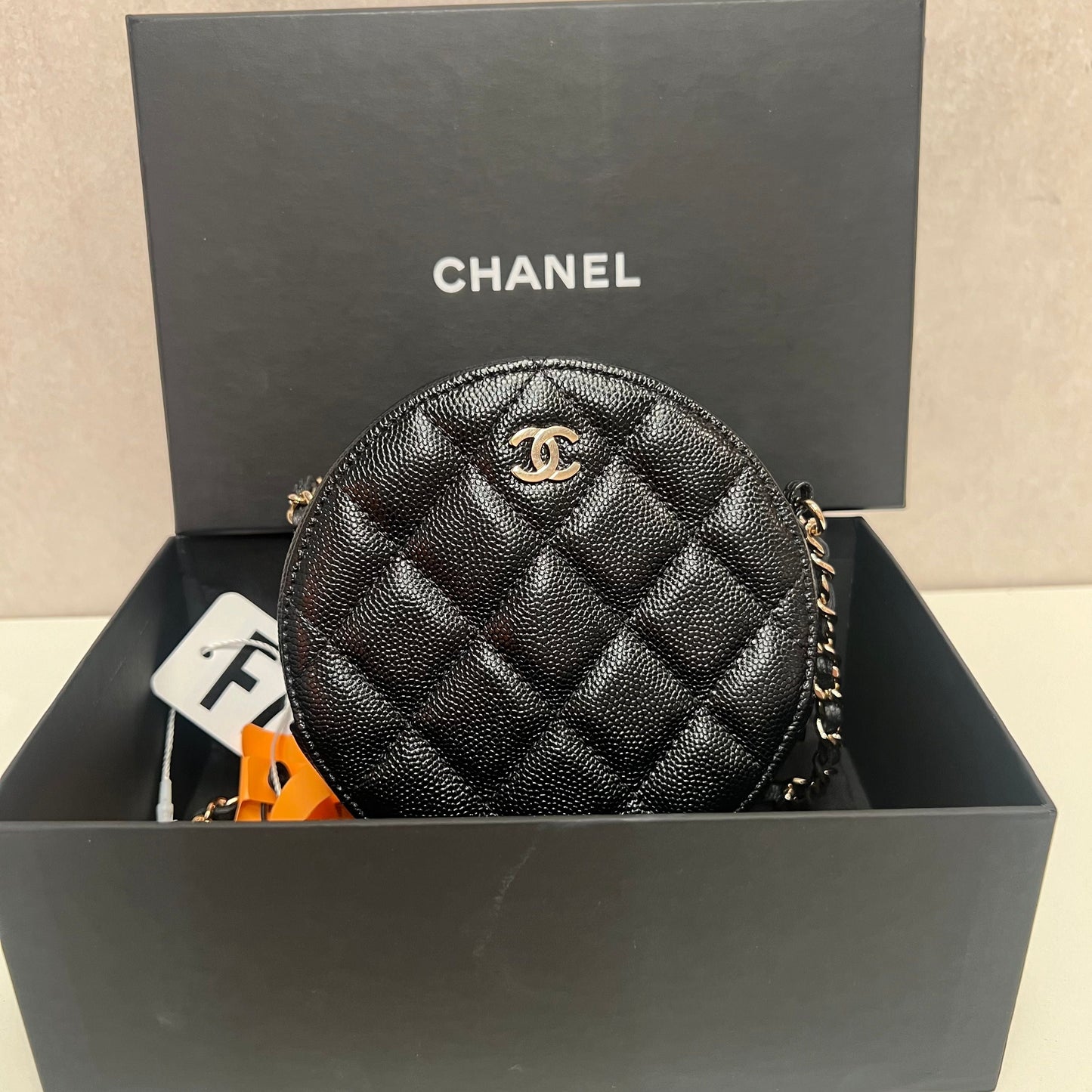 CHANEL Iridescent Caviar Quilted Round Clutch With Chain Black 3354