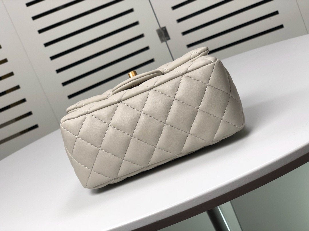 CHANEL  PEARL CRUSH MINI FLAP