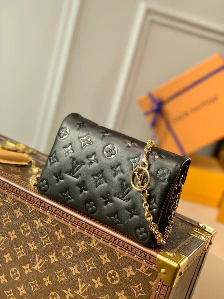 LOUIS VUITTON Pochette Coussin Bag