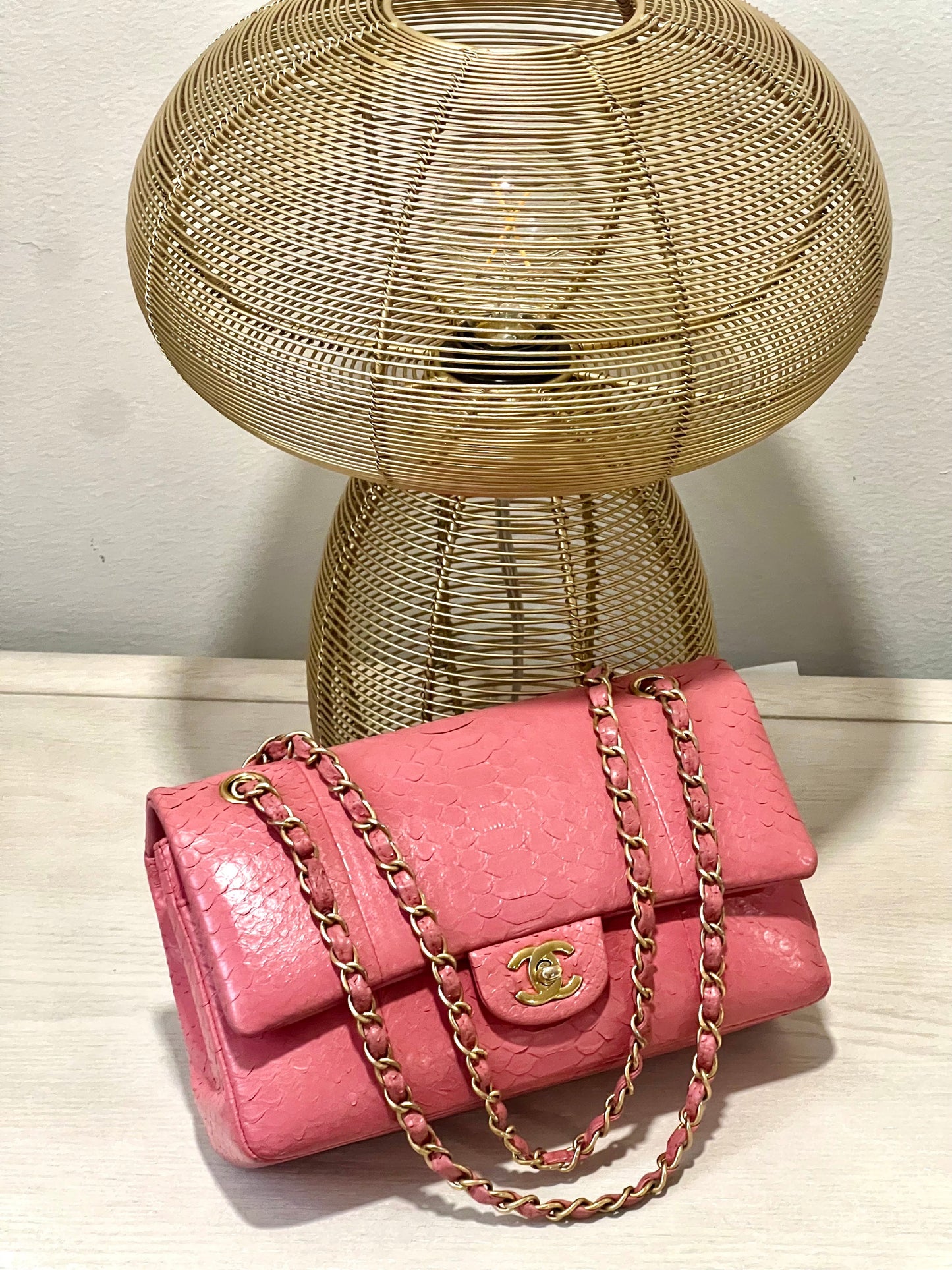 CHANEL 2.55 CLASSIC FLAP MEDIUM PINK PYTHON SHOULDER BAG