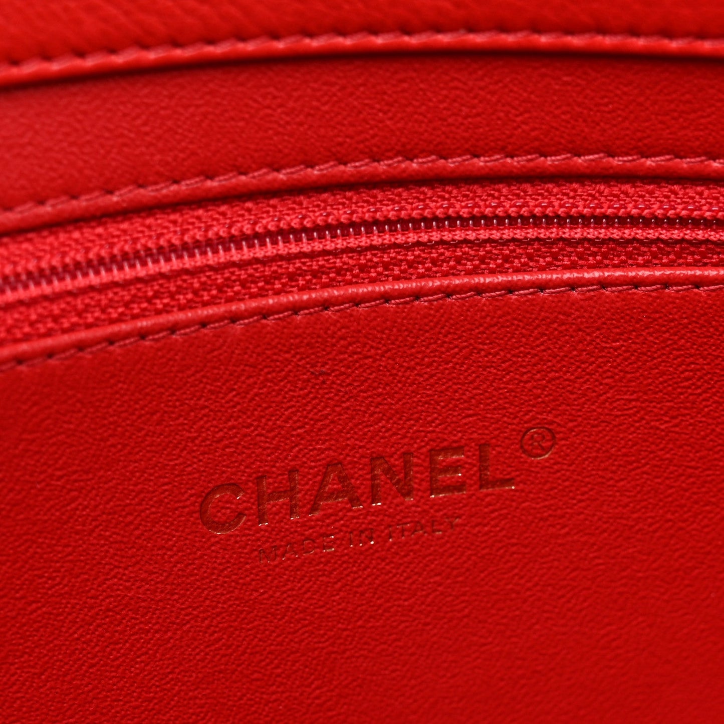 CHANEL CALFSKIN CHEVRON QUILTED CASUAL TRIP CLUTCH BAG