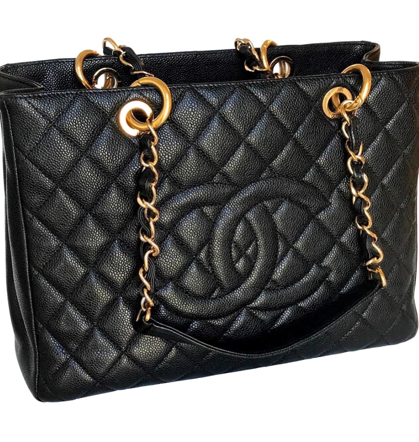 CHANEL CAVIAR QUILTED GRAND SHOPPING TOTE BAG-HS