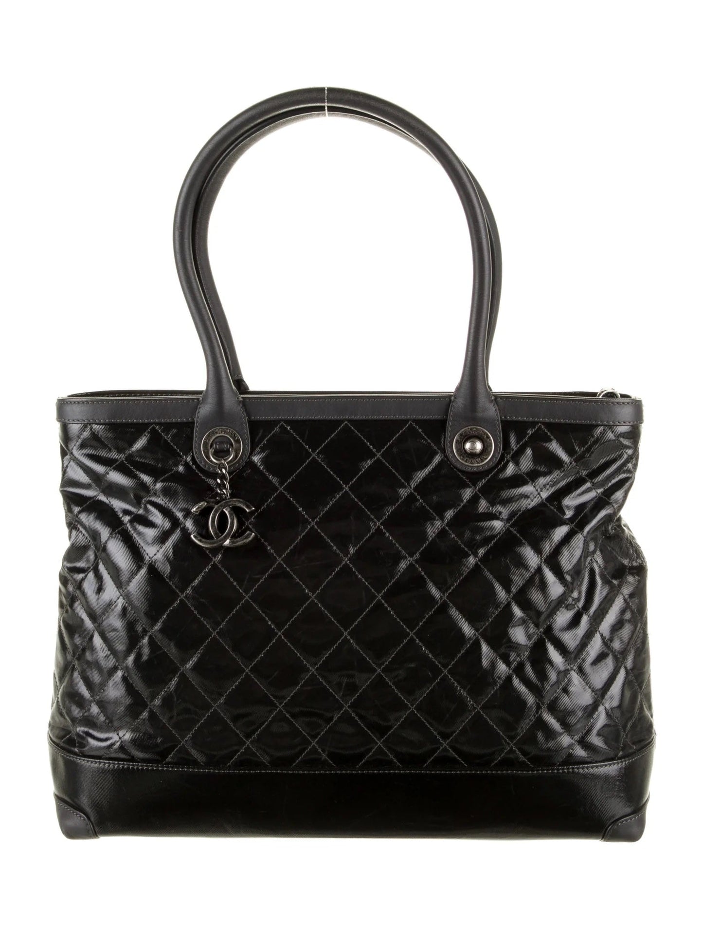 CHANEL CC CHARM QUILTED MEDIUM TOTE BAG