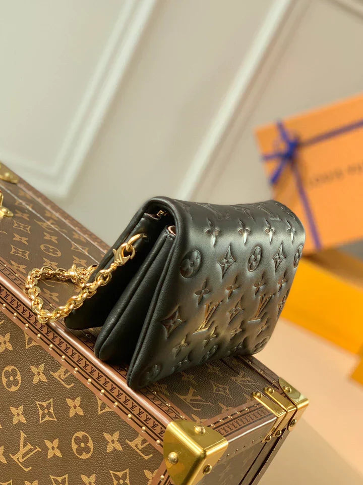 LOUIS VUITTON Pochette Coussin Bag