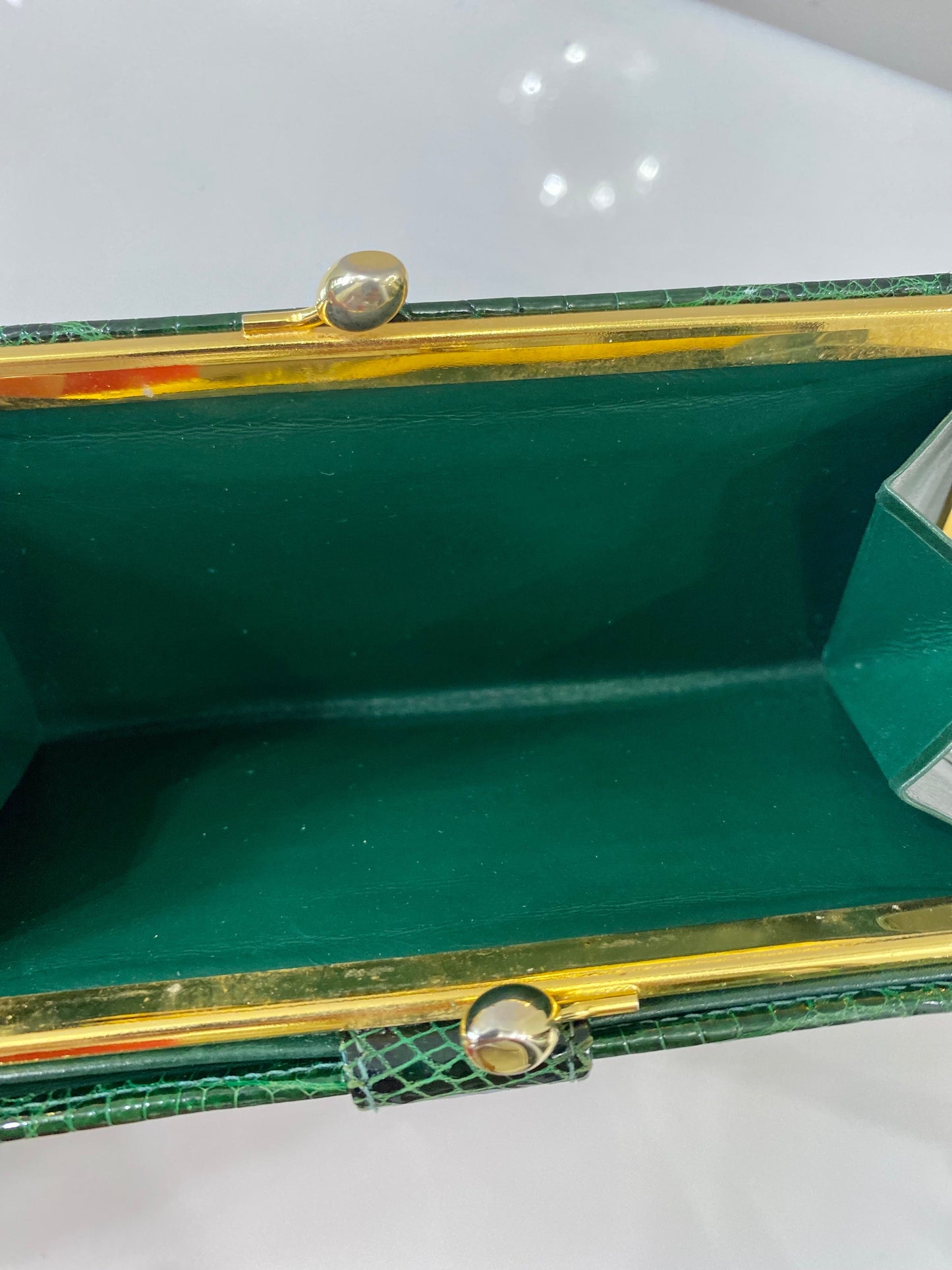 GUCCI VINTAGE CROC EMBOSSED LEATHER WALLET