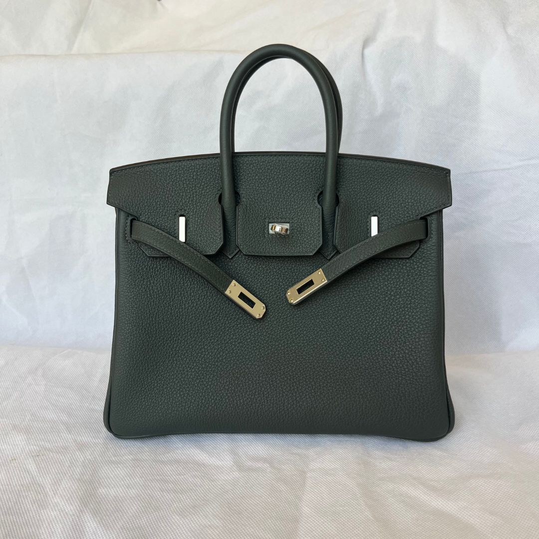 Hermes Birkin 25 Togo Vert Fonce PHW Bag