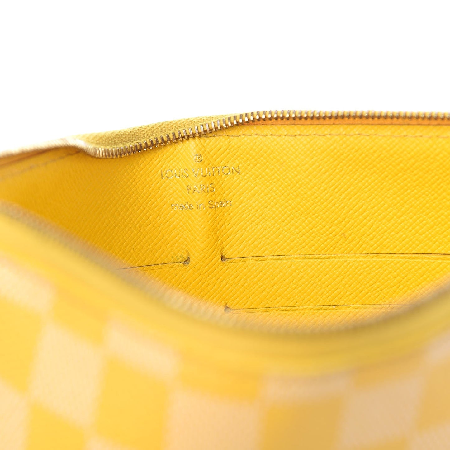 LOUIS VUITTON DAMIER COULERURS ELEMENT CLUTCH IN MIMOSA