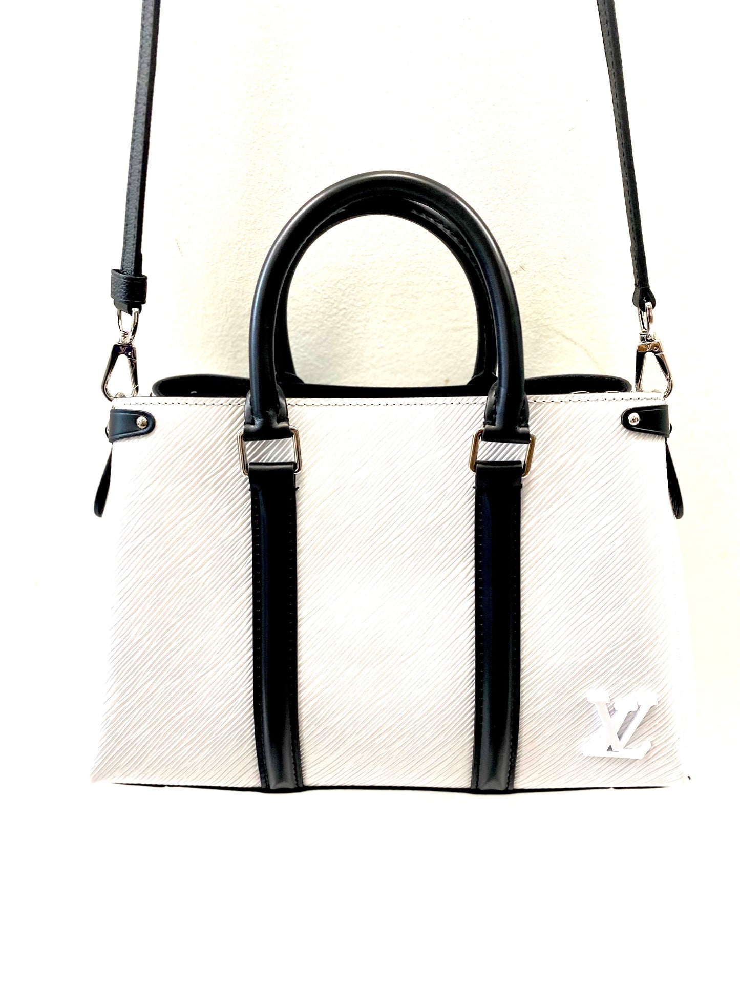 LOUIS VUITTON EPI SOUFFLOT BB BAG-OPTIC WHITE BLACK