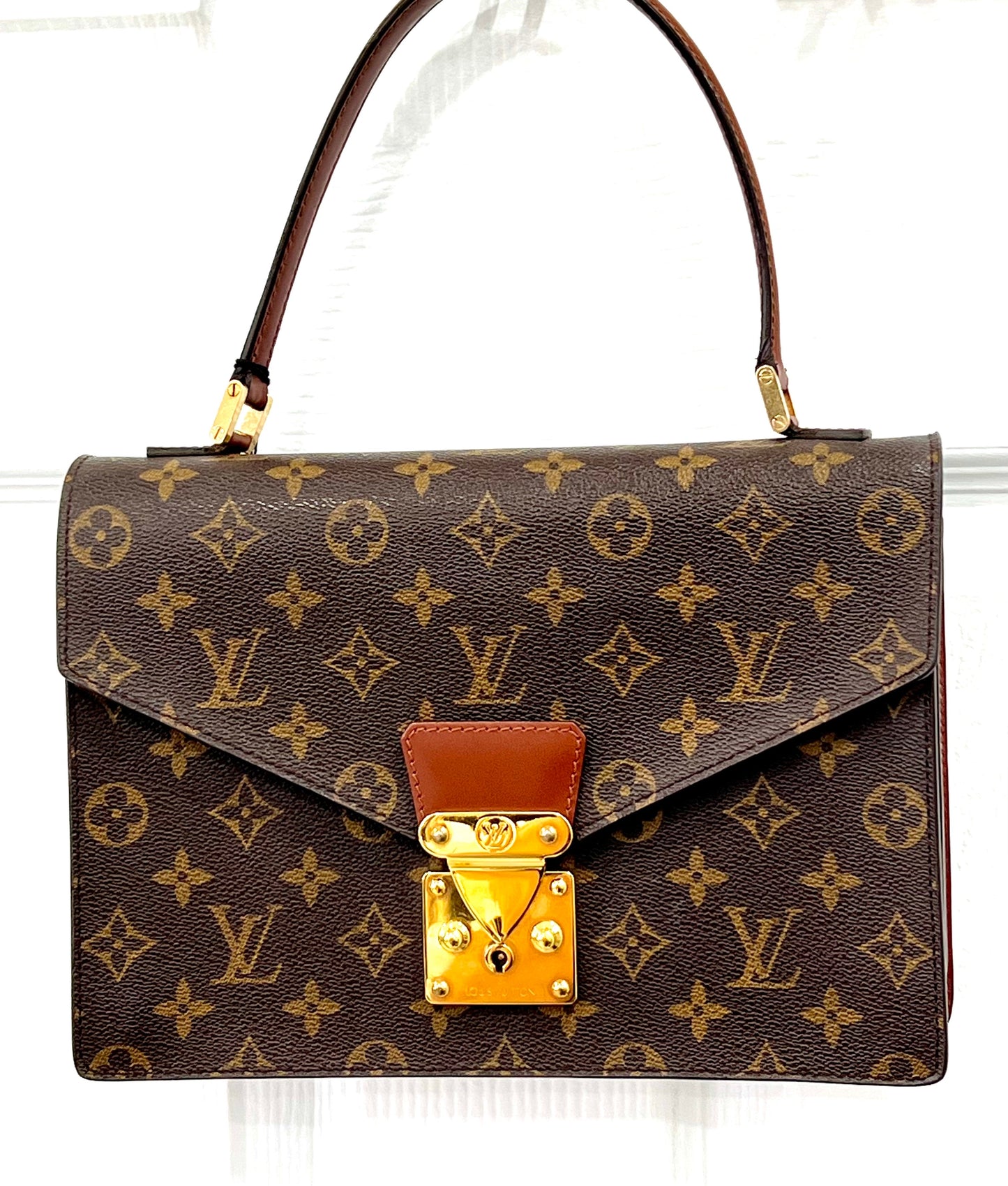 LOUIS VUITTON MONOGRAM CONCORDE HANDBAG
